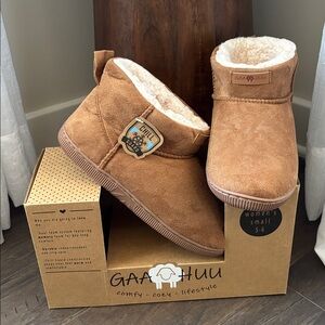 GAAHUU Chill Guard warmth,indoor/outdoor nonslip, sole,memory foam comfy slipper